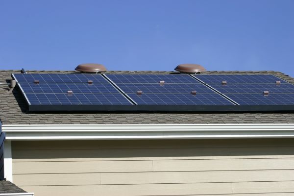 Découvrez les avantages inattendus des panneaux solaires photovoltaïques